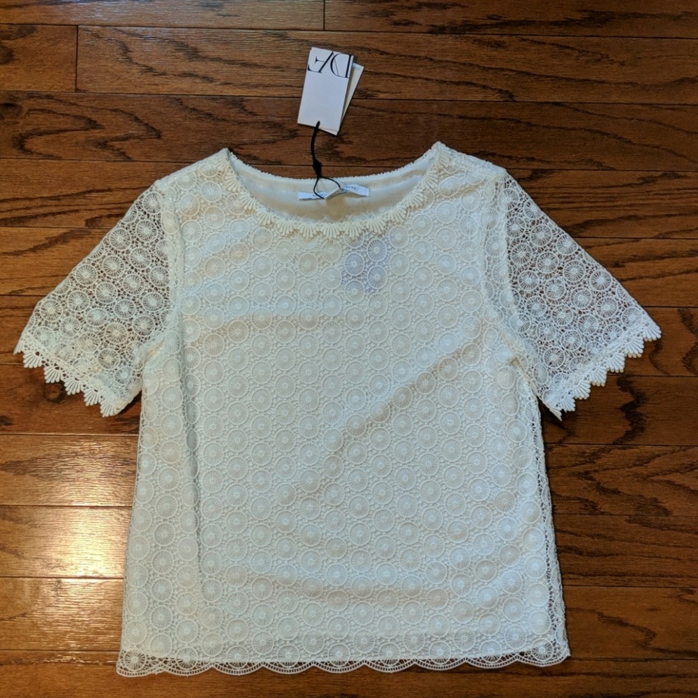 Price drops - Pretty DVF top